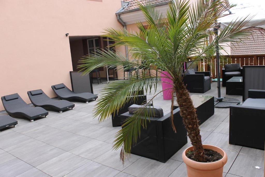 Hotel Restaurant 3 Chateaux Ribeauville  Exterior photo