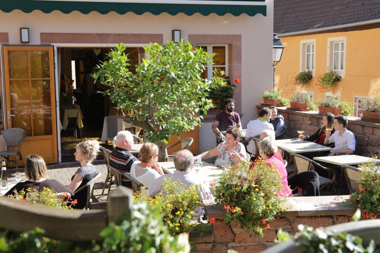 Hotel Restaurant 3 Chateaux Ribeauville  Exterior photo